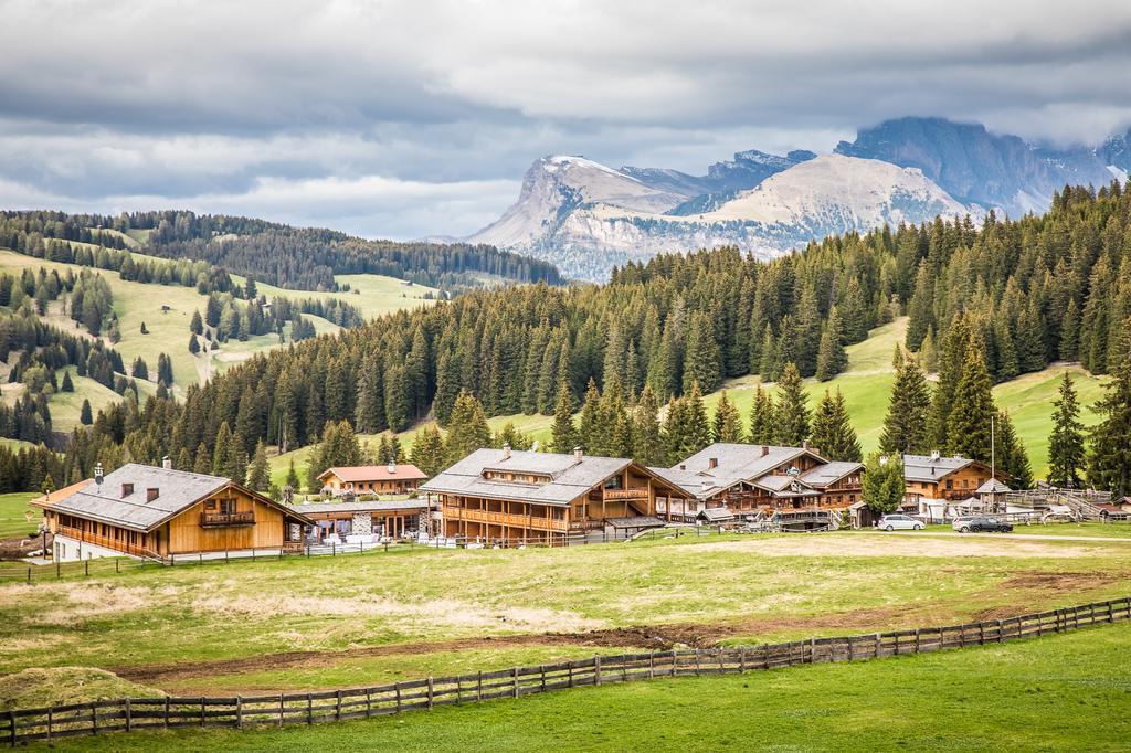 Dolomites Living Hotel Tirler Alpe Di Siusi Exterior photo